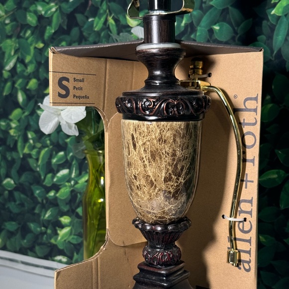 Allen Roth Lamp Base - Picture 4 of 5